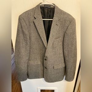 Tommy Hilfiger suit jacket 42L